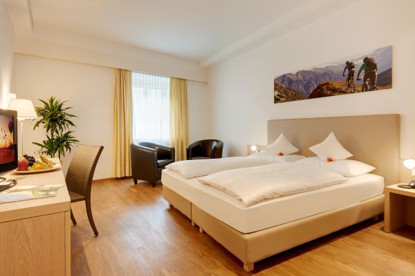 Krone Eat Drink Stay (Brixen)